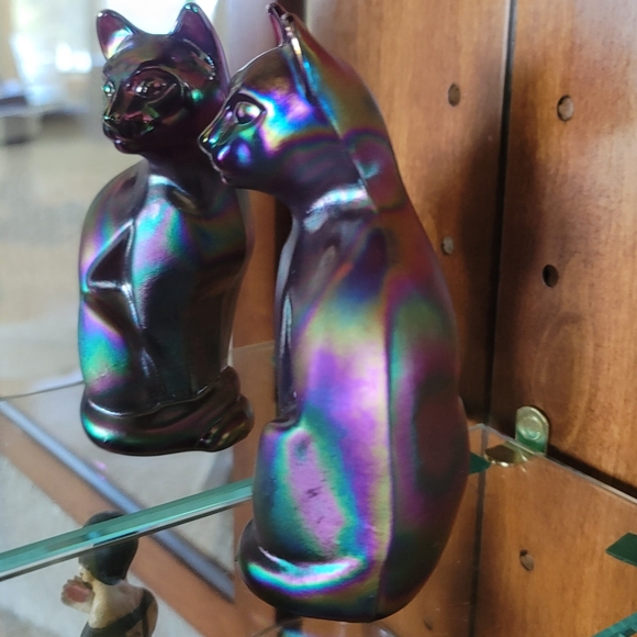 FENTON Art Glass Iridescent Blue Purple Cat Figurine w Box - Picture 5 of 15